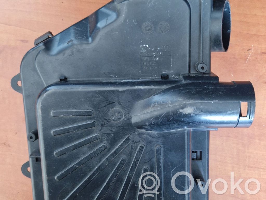 Volvo S90, V90 Engine control unit box 