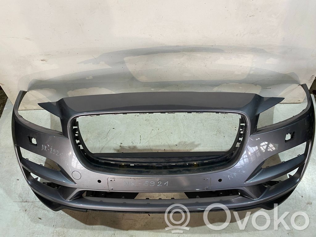 Jaguar F-Pace Front bumper 