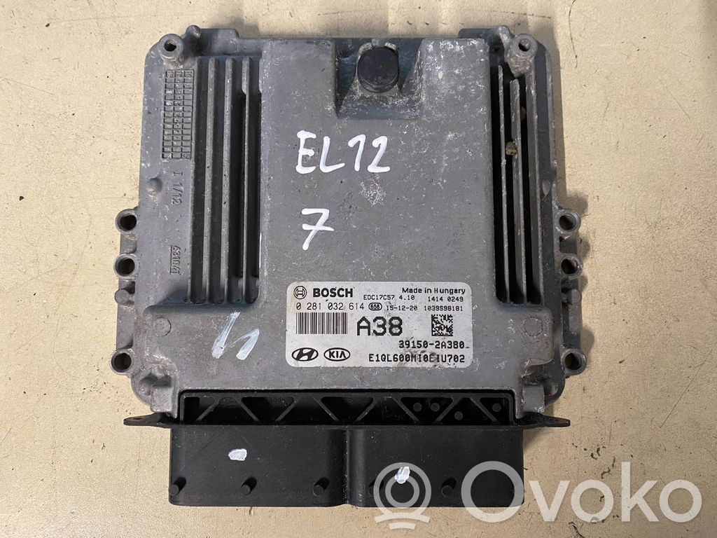 KIA Sportage Engine control unit/module 
