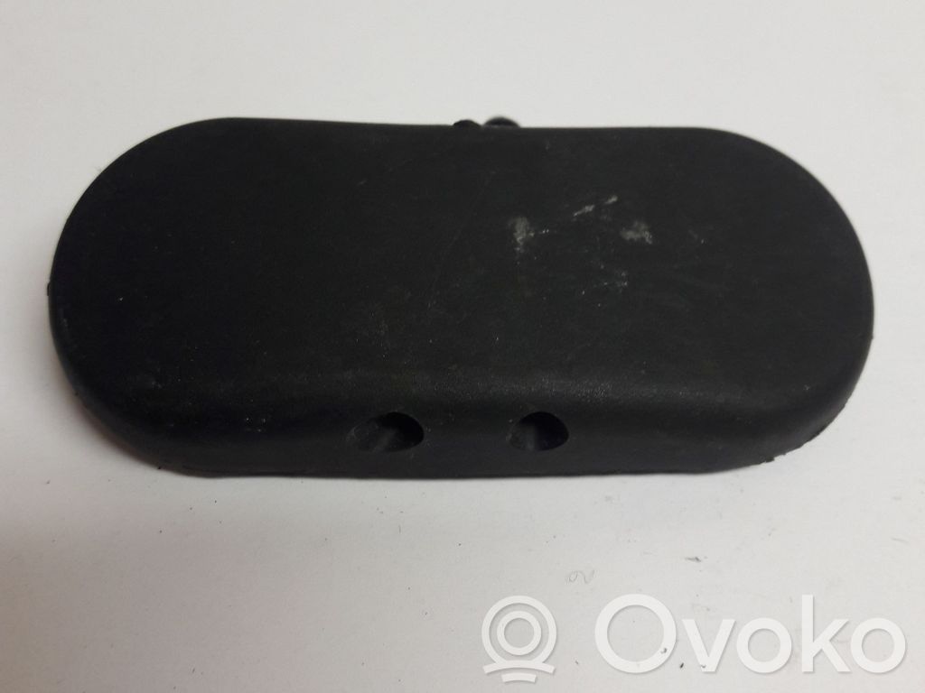 Audi A4 S4 B6 8E 8H Windshield washer spray nozzle 