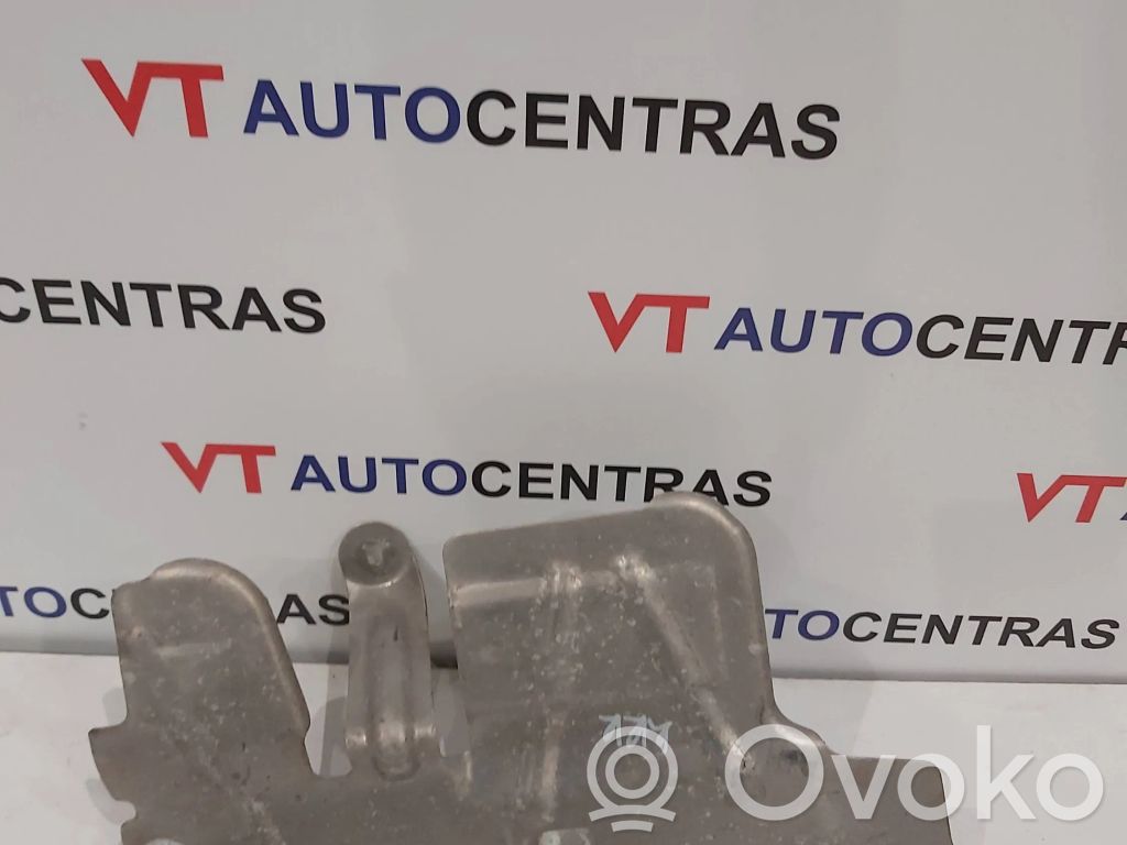 Engine splash shield/under tray   9477795