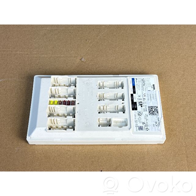 Sterownik / Moduł komfortu   5B36BD2,8242023,7029925,2307530