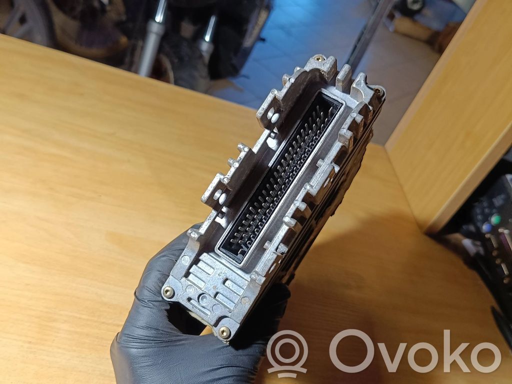Engine control unit/module   037906025G,5WP4203,44695