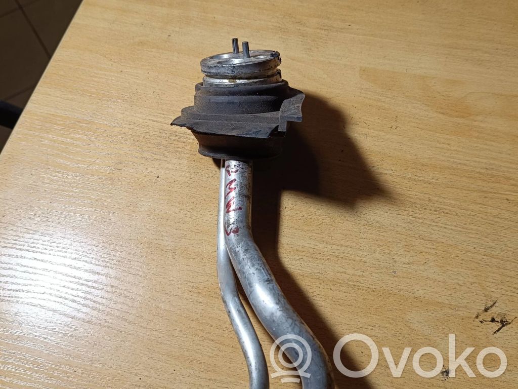 Tuyau de climatisation   6908907