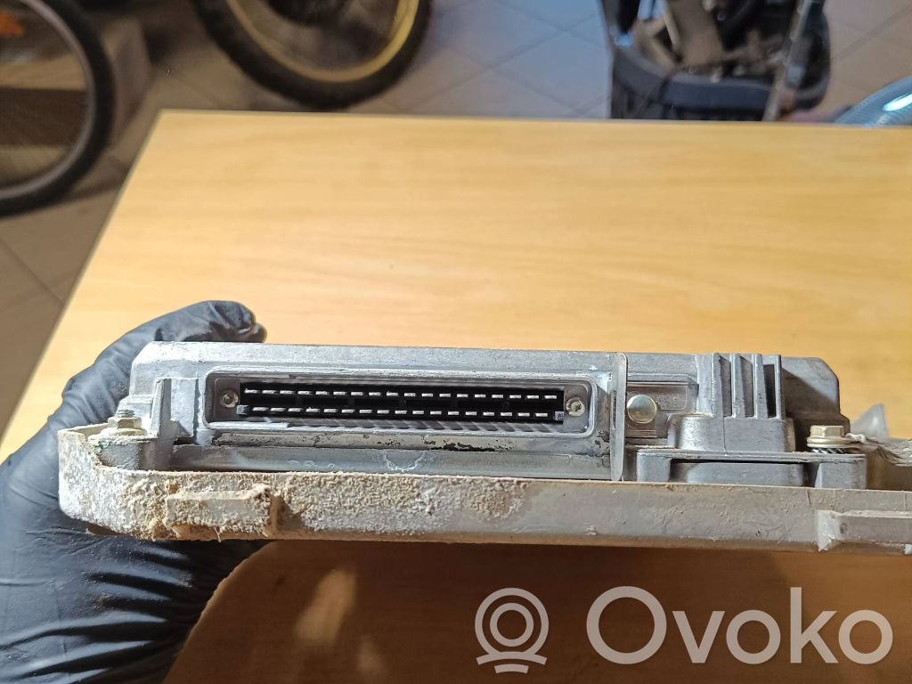 Renault Espace II Engine control unit/module 