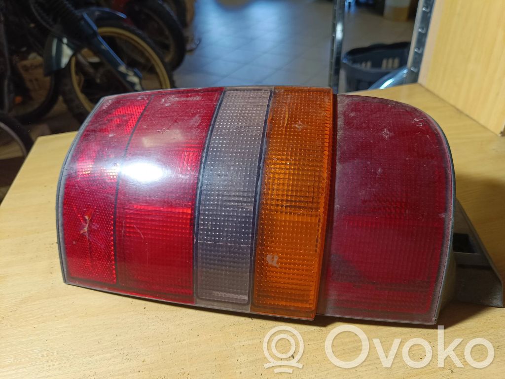 Renault Espace II Rear/tail lights 