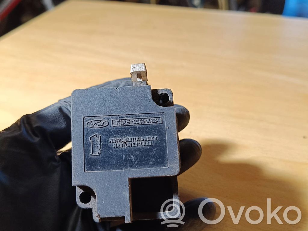Ford Escort Interruptor de corte de combustible 