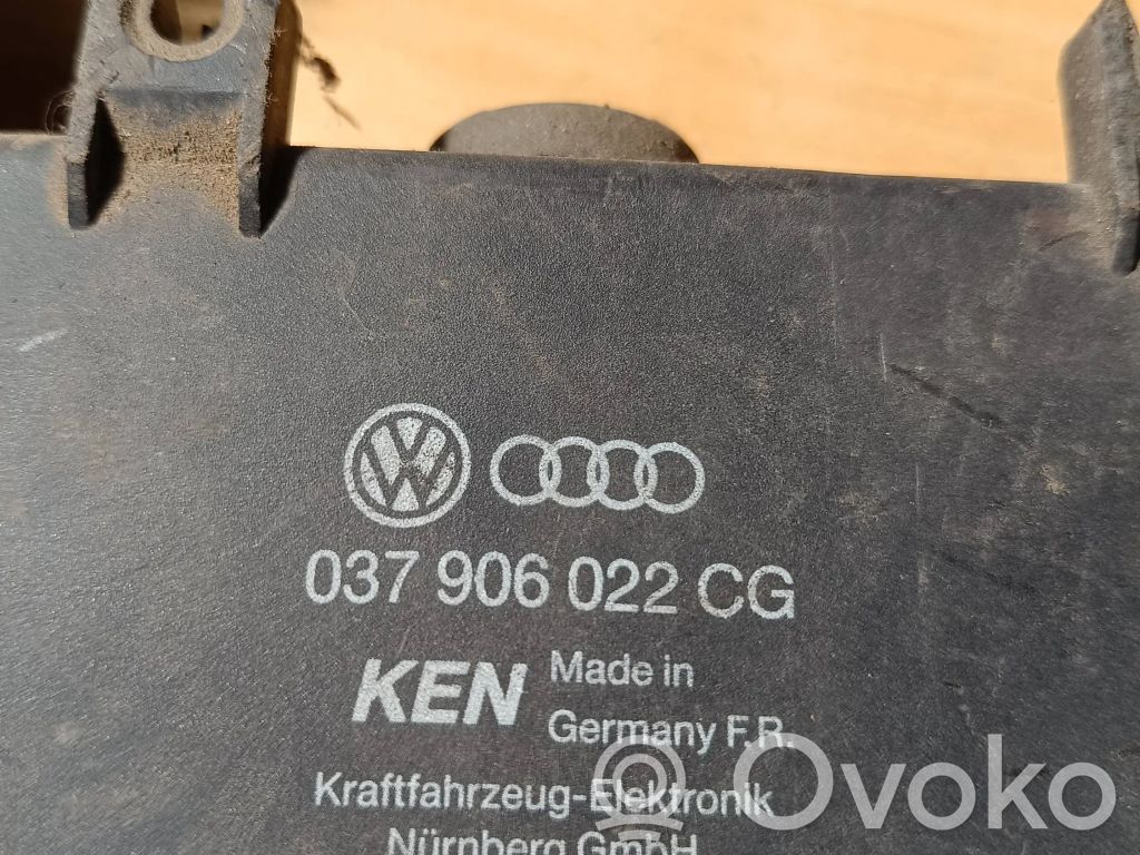Audi 80 90 S2 B4 Engine control unit/module 