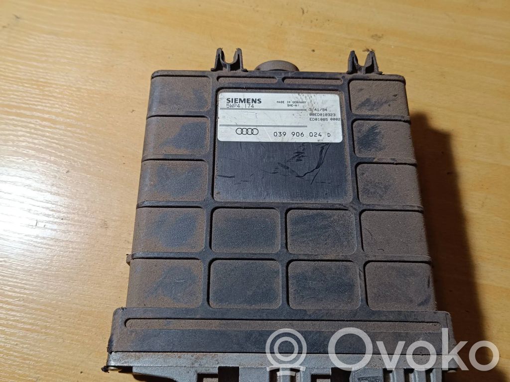 Audi 100 S4 C4 Engine control unit/module 