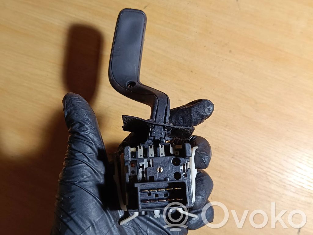 Saab 900 Indicator stalk 
