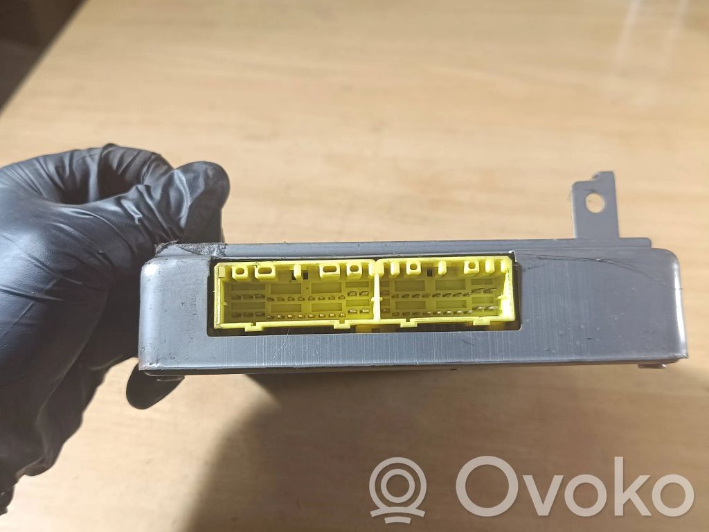 Mazda 626 Engine control unit/module 