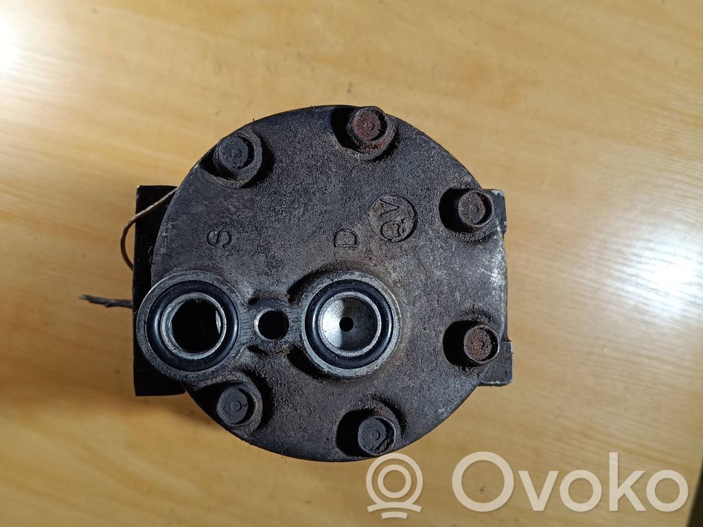 Renault Safrane Kompresor / Sprężarka klimatyzacji A/C 