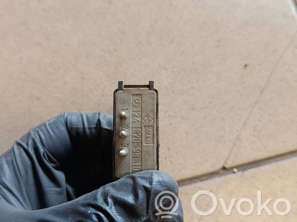 Mercedes-Benz E W124 Interior lighting switch 