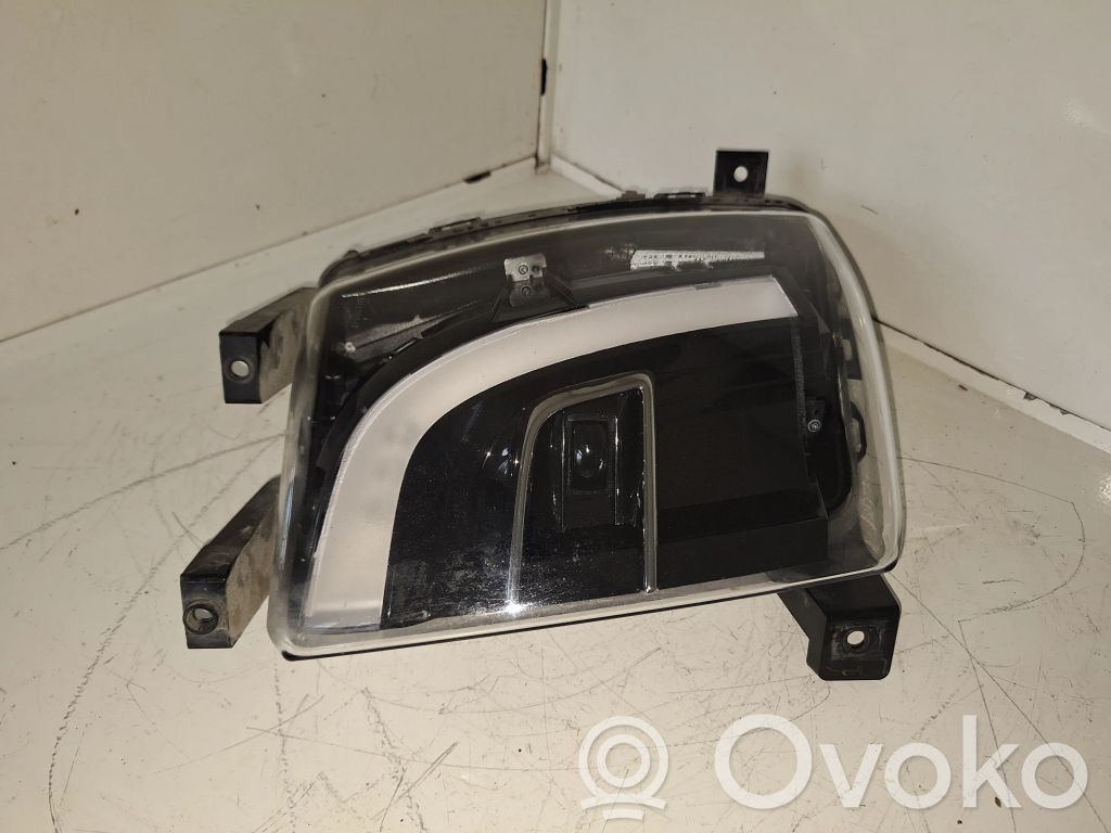 Tesla Model X Priešrūkinis žibintas priekyje 