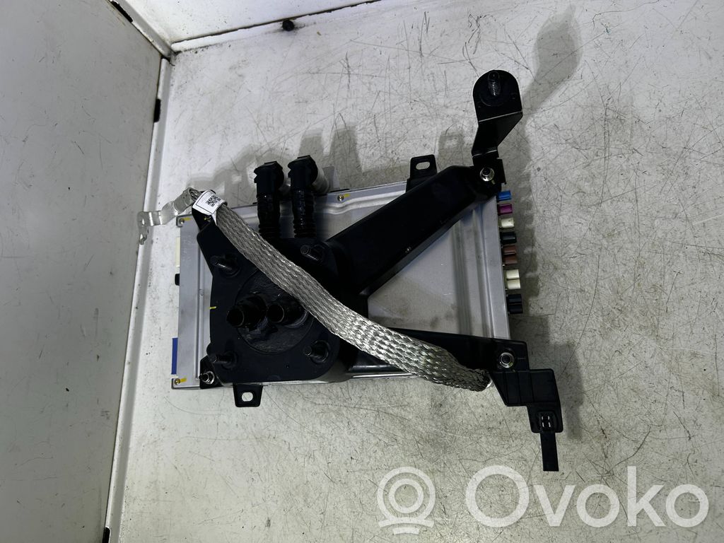 Tesla Model Y Muut laitteet 