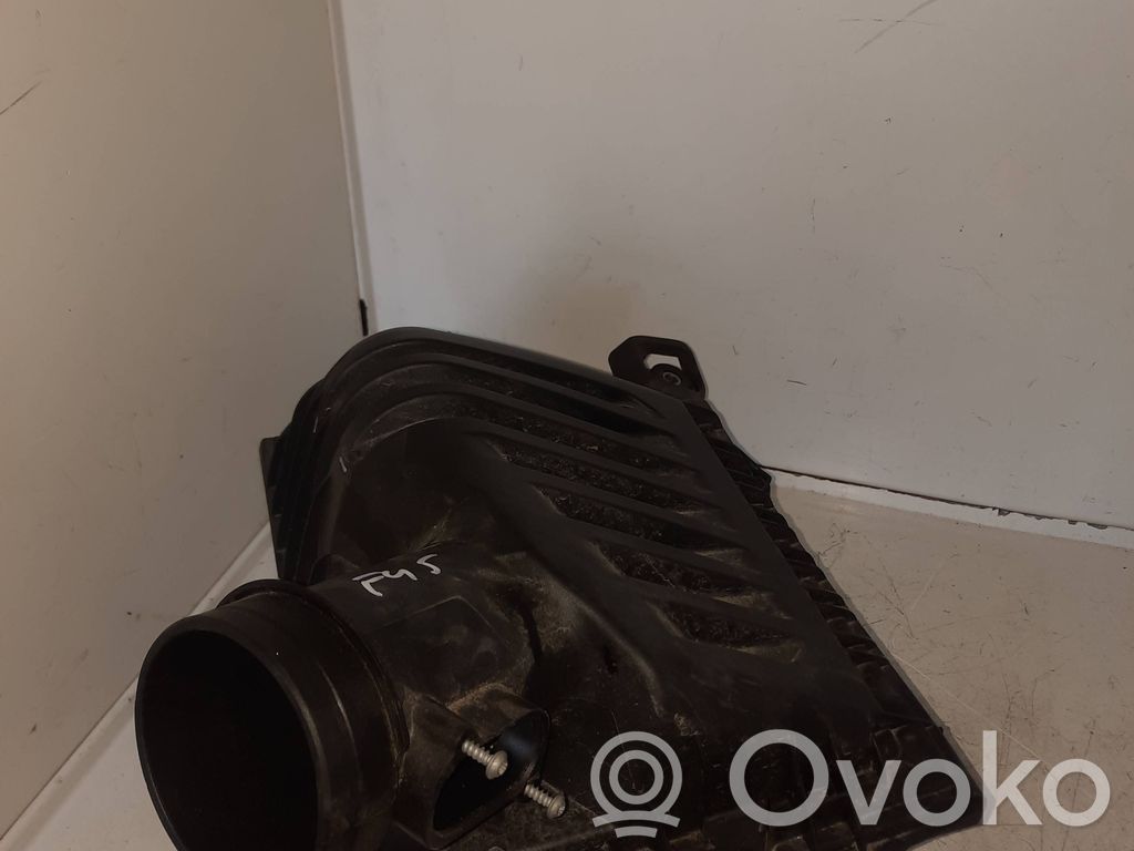 Air filter box   7639749,10543510