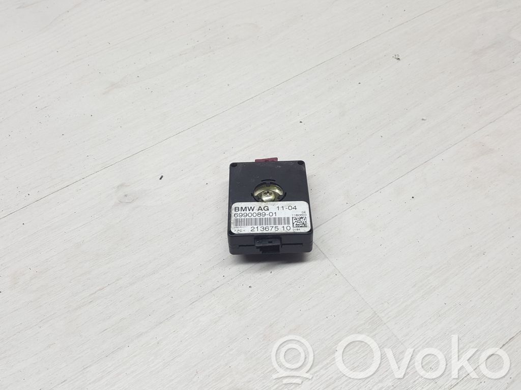 BMW X3 E83 Antenos stiprintuvas 