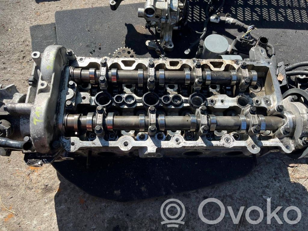 Volvo XC90 Engine head 
