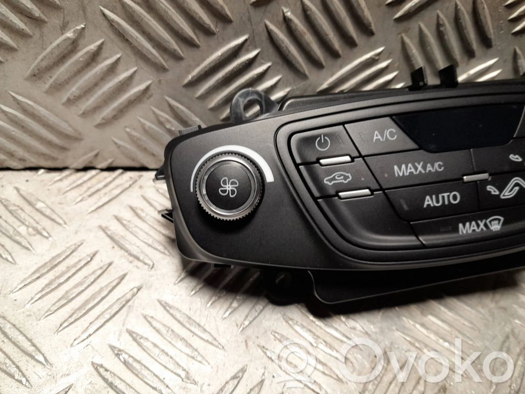 Ford B-MAX Climate control unit 