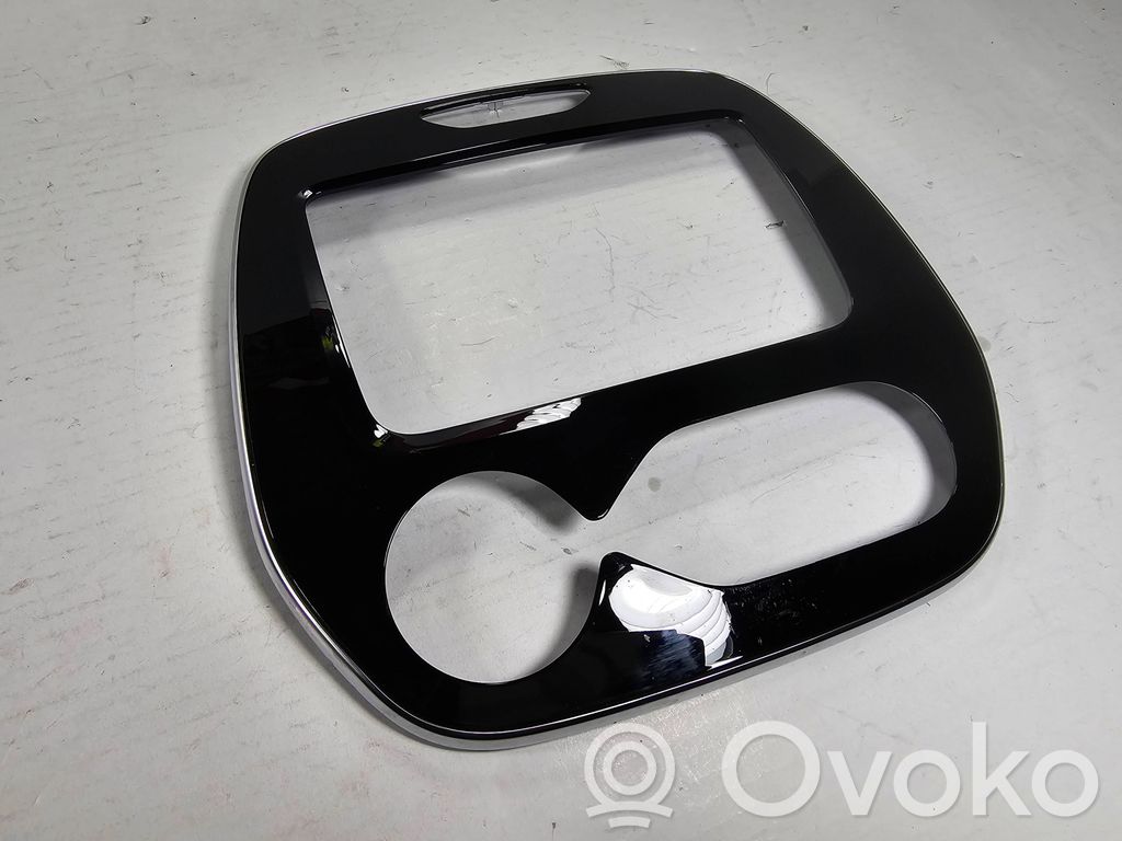 Renault Captur Panel trim 