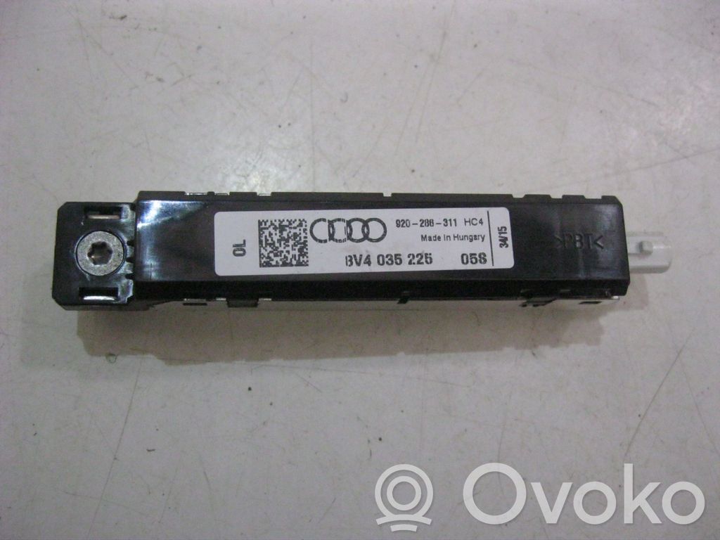 Audi A3 S3 8V Pystyantennivahvistin 
