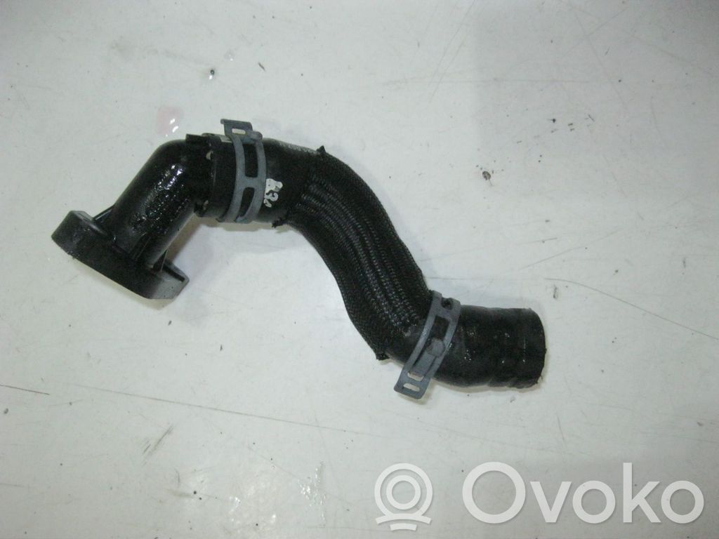 Audi A6 Allroad C7 Engine coolant pipe/hose 