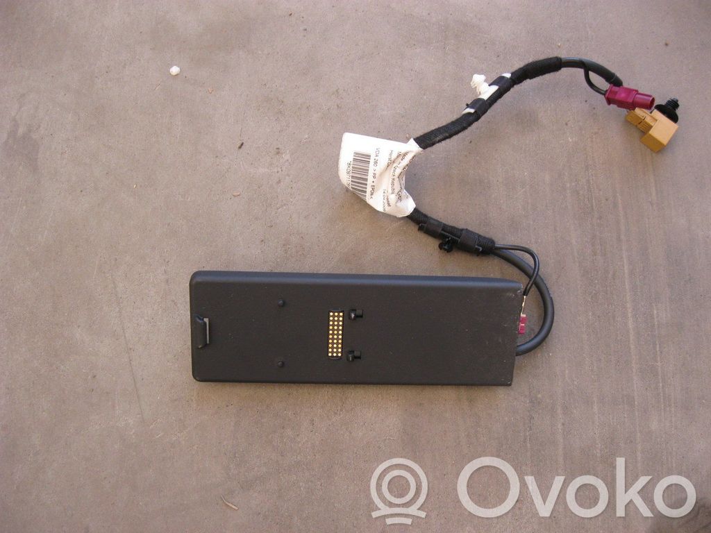 Audi A5 8T 8F Puhelimen käyttöyksikkö/-moduuli 