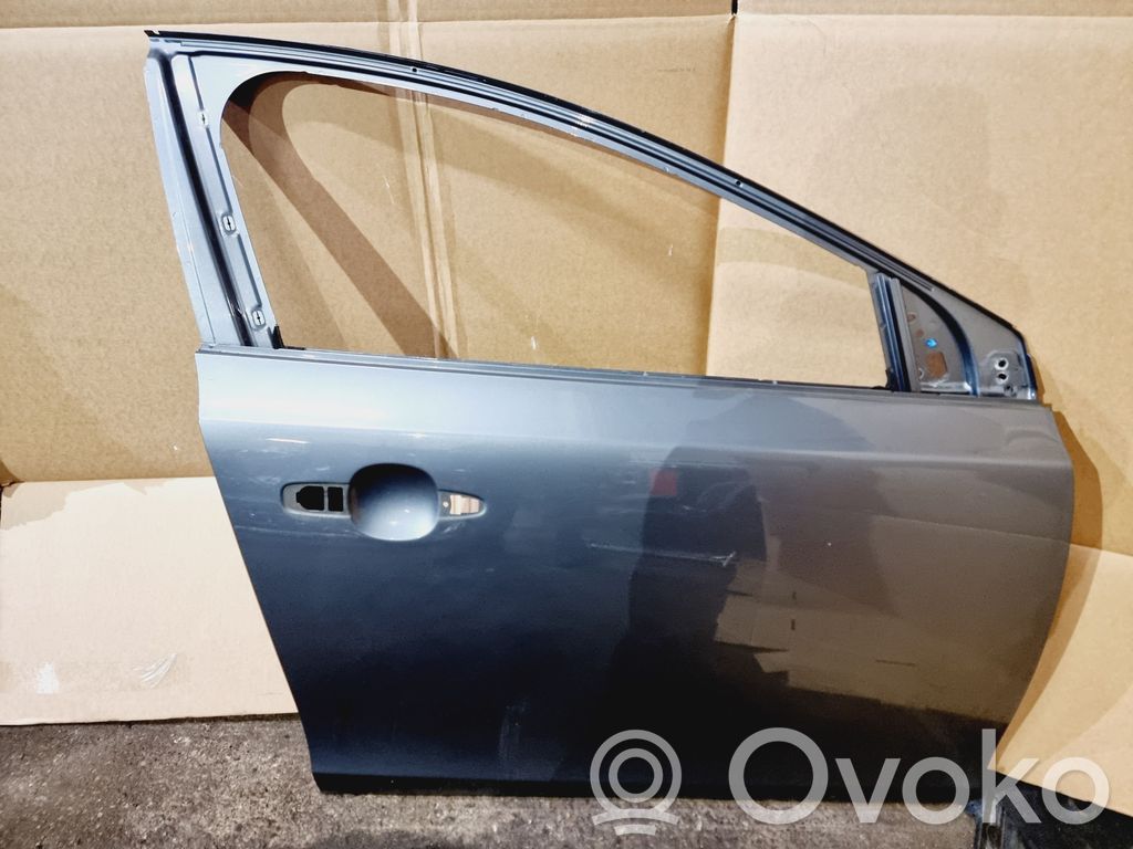 Volvo V40 Cross country Durvis 