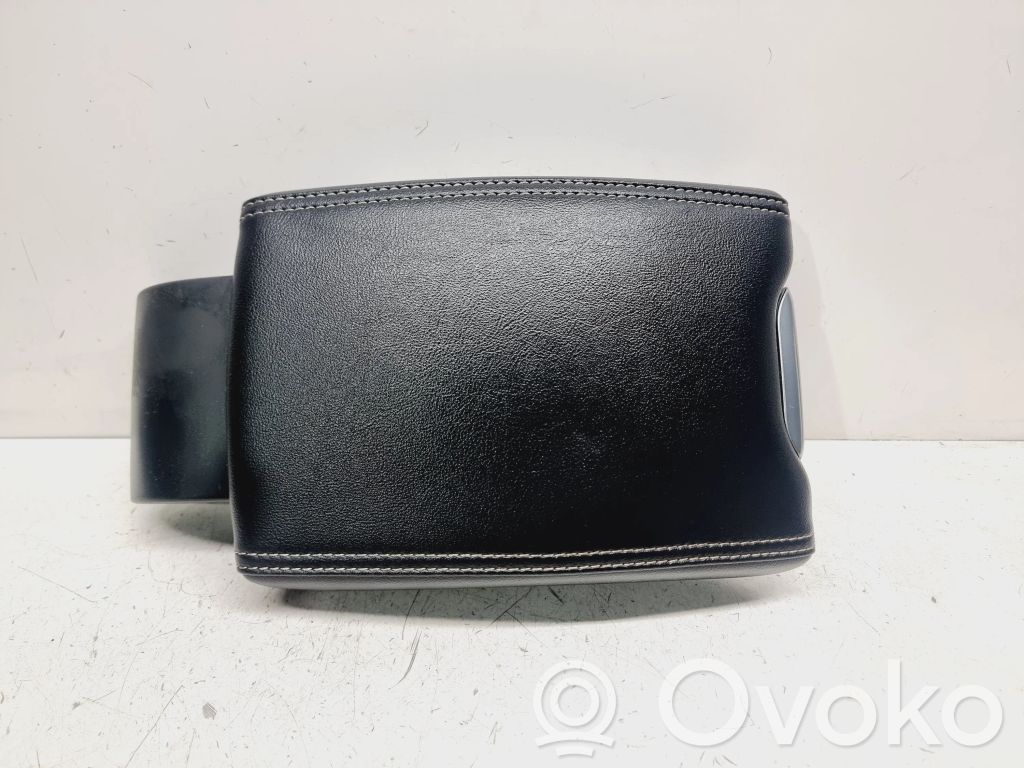 Volvo V60 Armrest 