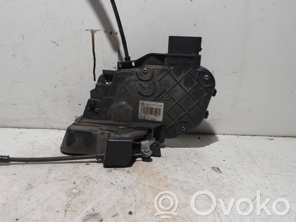 Ford Mondeo MK IV Aizmugurē slēdzene 
