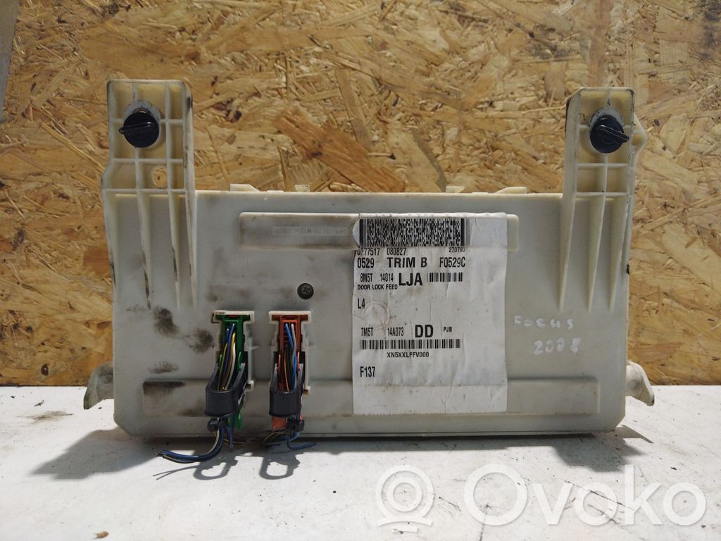 Sulakemoduuli   7M5T14A073DD,8M5T14014LJA