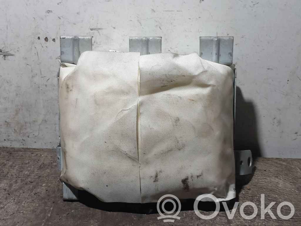 Mazda 5 Passenger airbag 