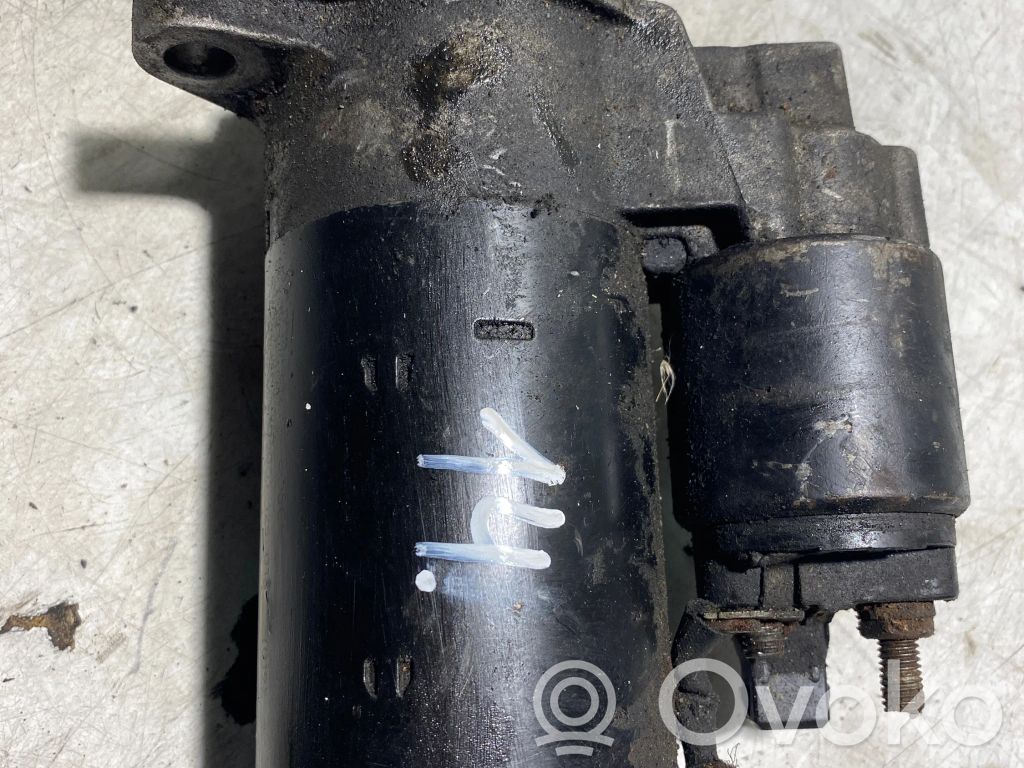 Motor de arranque   02M911022