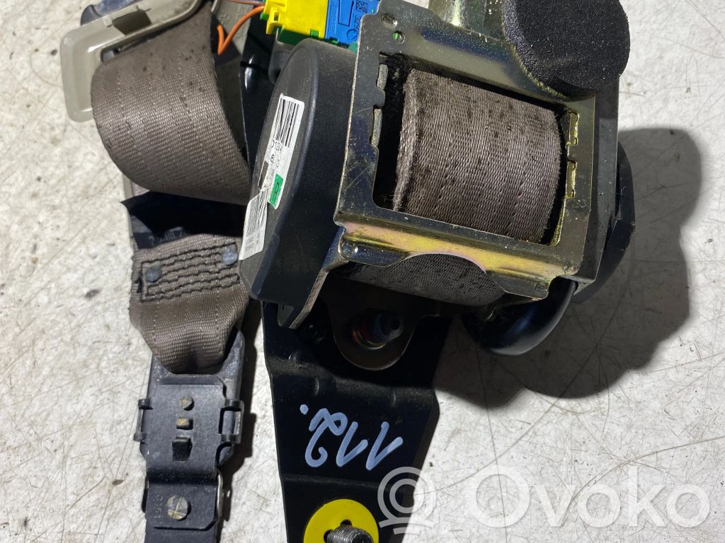 Volvo XC90 Rear seatbelt 
