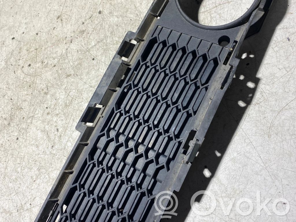 BMW 3 E90 E91 Front bumper lower grill 
