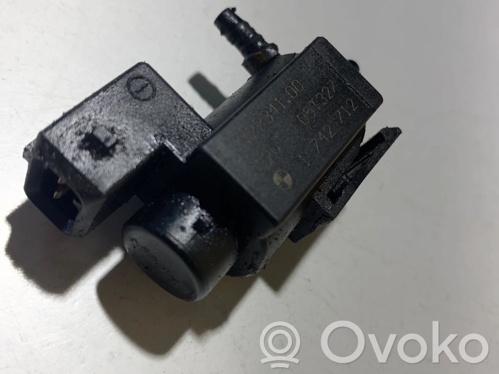 Solenoidinis vožtuvas   72234100