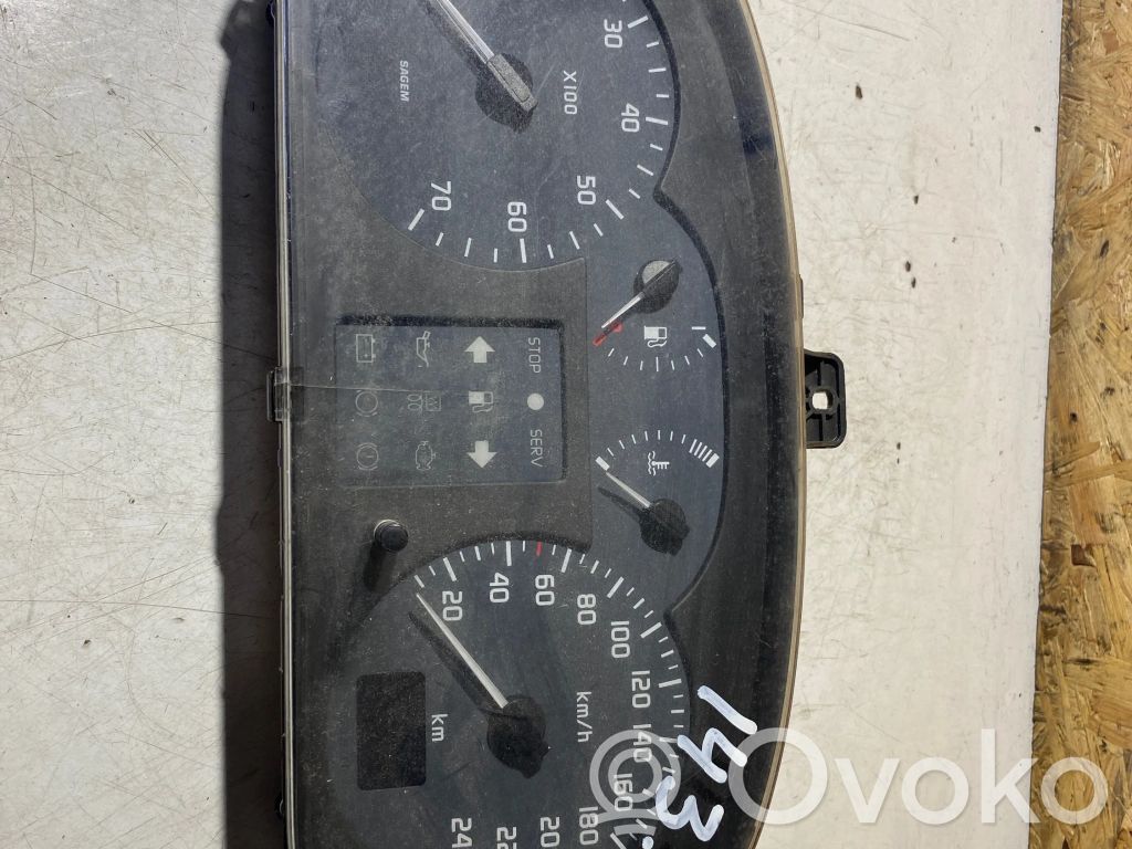Renault Scenic I Speedometer (instrument cluster) 