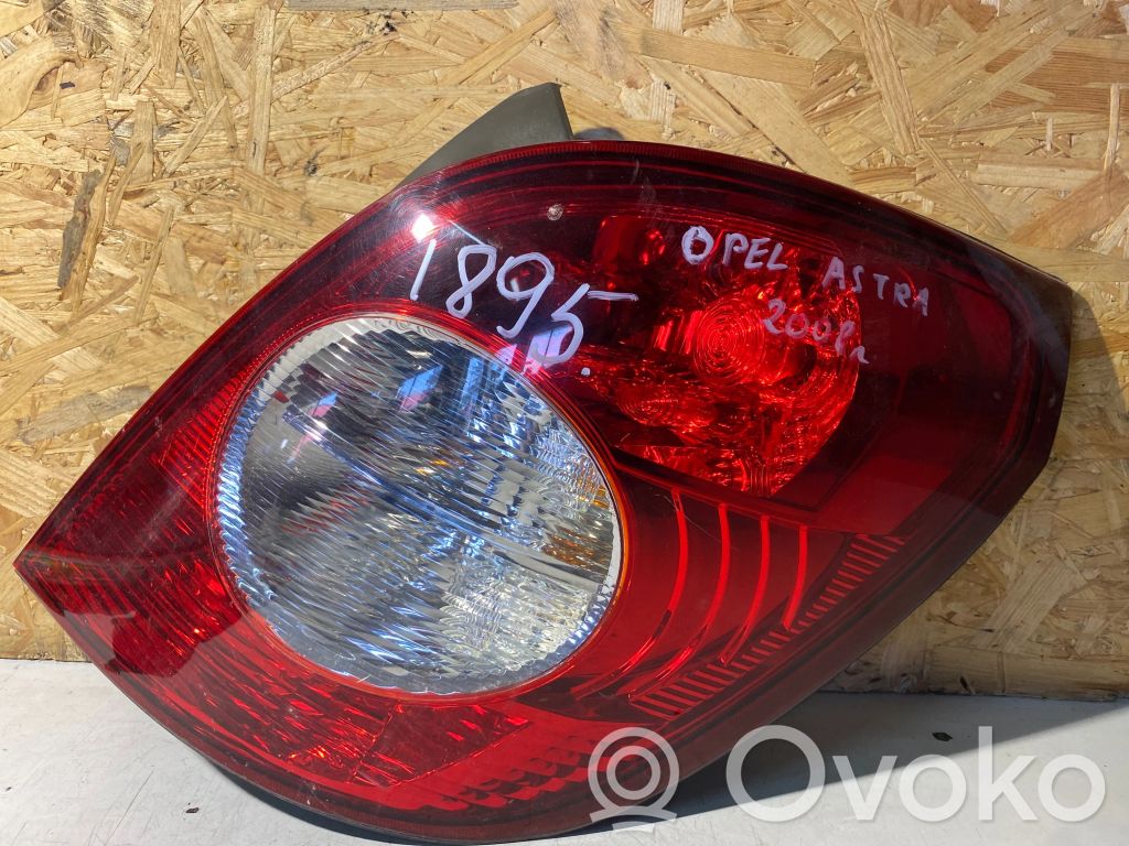 Opel Astra H Rear/tail lights 