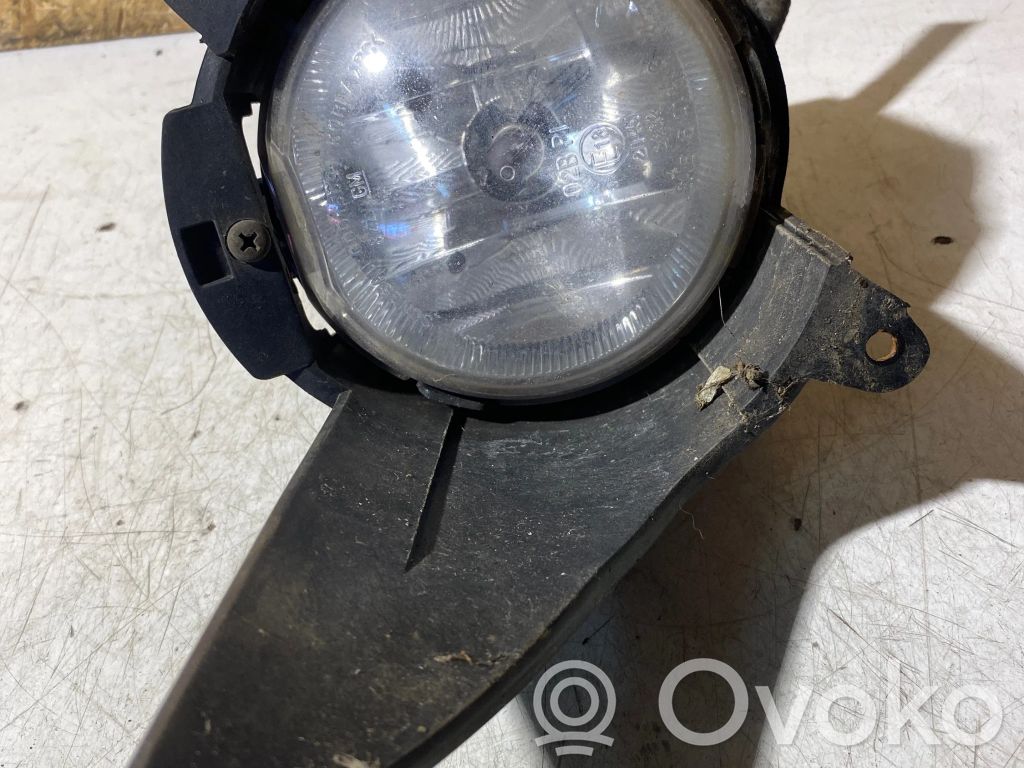 Front fog light   E132045