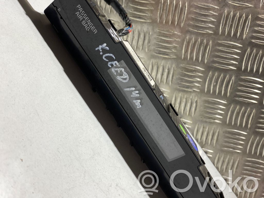 KIA Ceed Monitor / wyświetlacz / ekran 