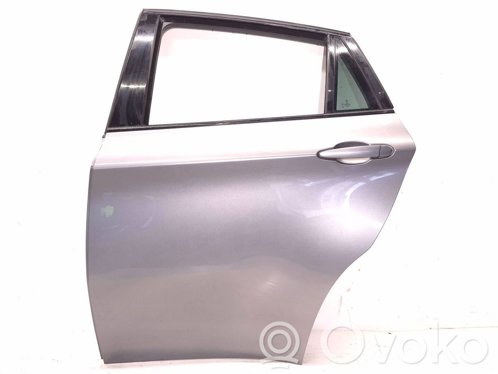 Puerta trasera   A52