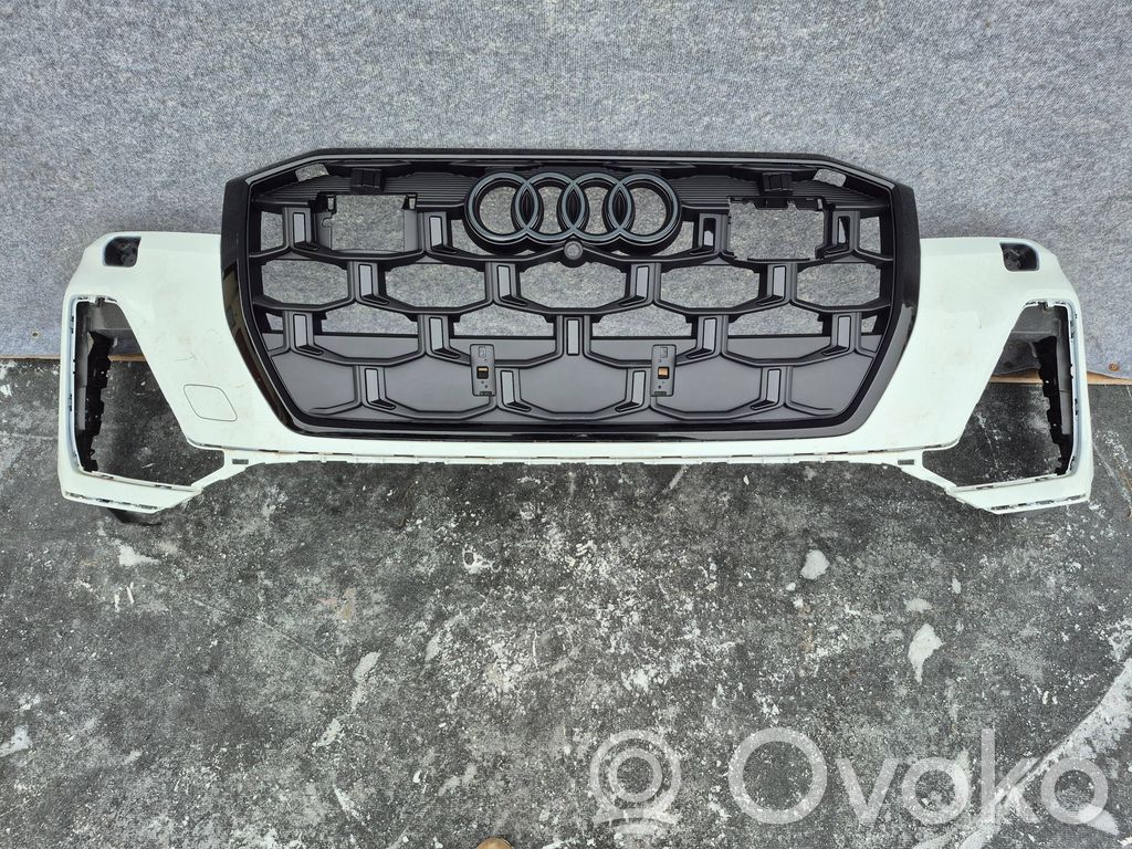 Front bumper   4M0807437S