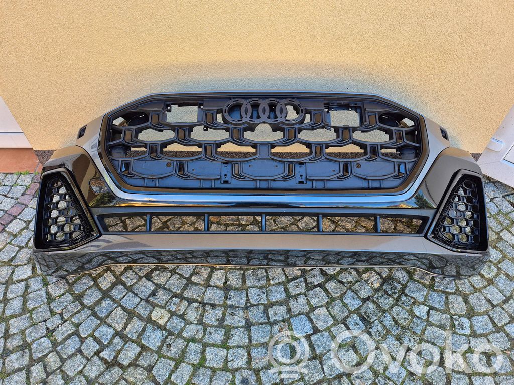 Audi Q8 Parachoques delantero 