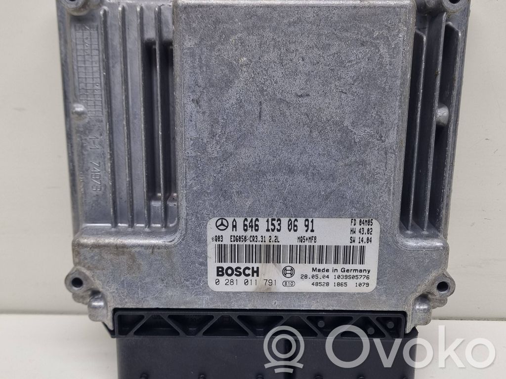 Mercedes-Benz Vito Viano W639 Engine control unit/module 