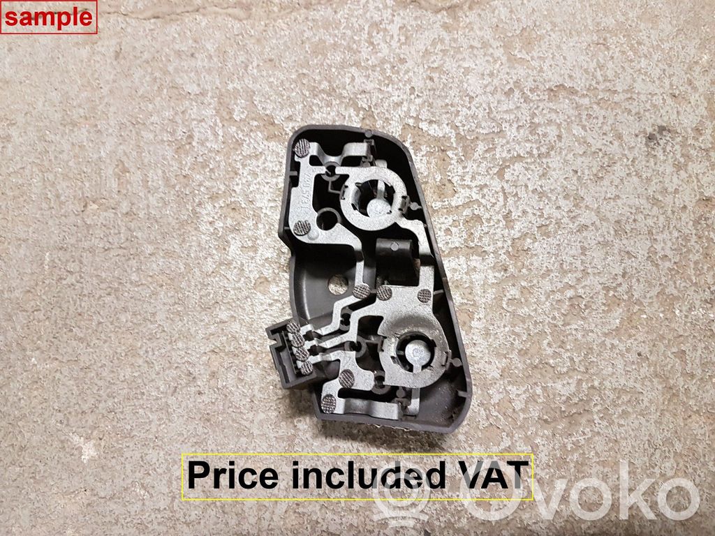 BMW 3 E46 Aizmugures spuldzes vāka turētājs 