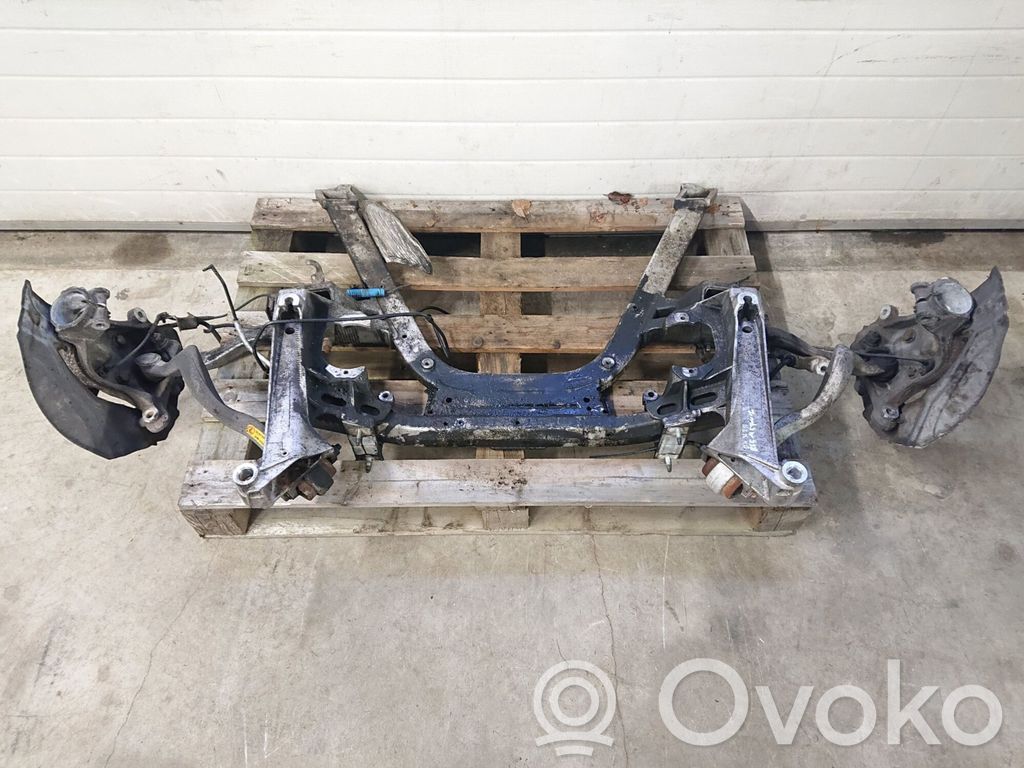 Front axle beam   31116782457,6782457,6769459,6752289,6760096,6763904,6766013,6769378,6782457