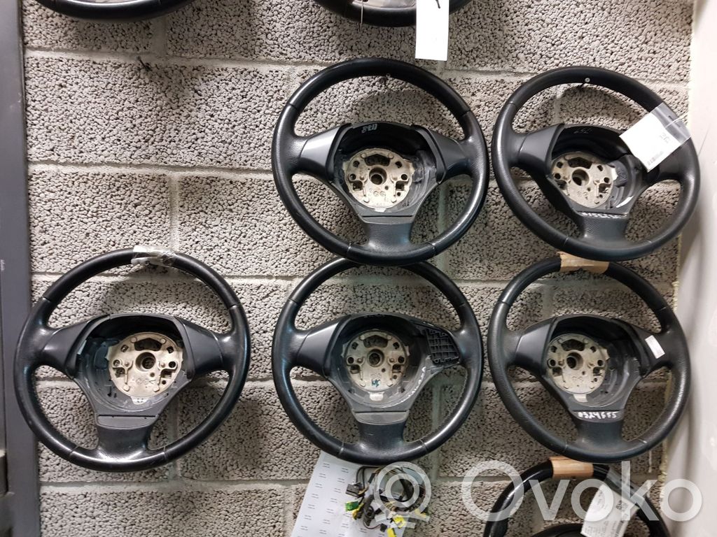 Ohjauspyörä   32306795568,6795568,6764546,6795568