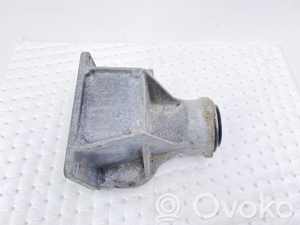 BMW 5 E60 E61 Driveshaft support bearing bracket 