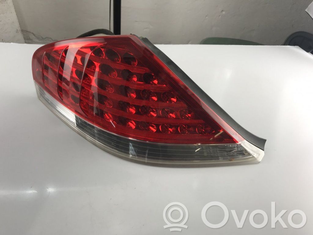 Luz trasera/de freno   6911895,6911891