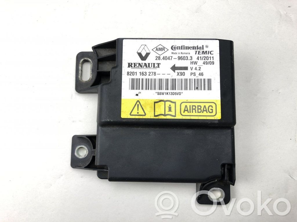 Dacia Logan I Airbag control unit/module 
